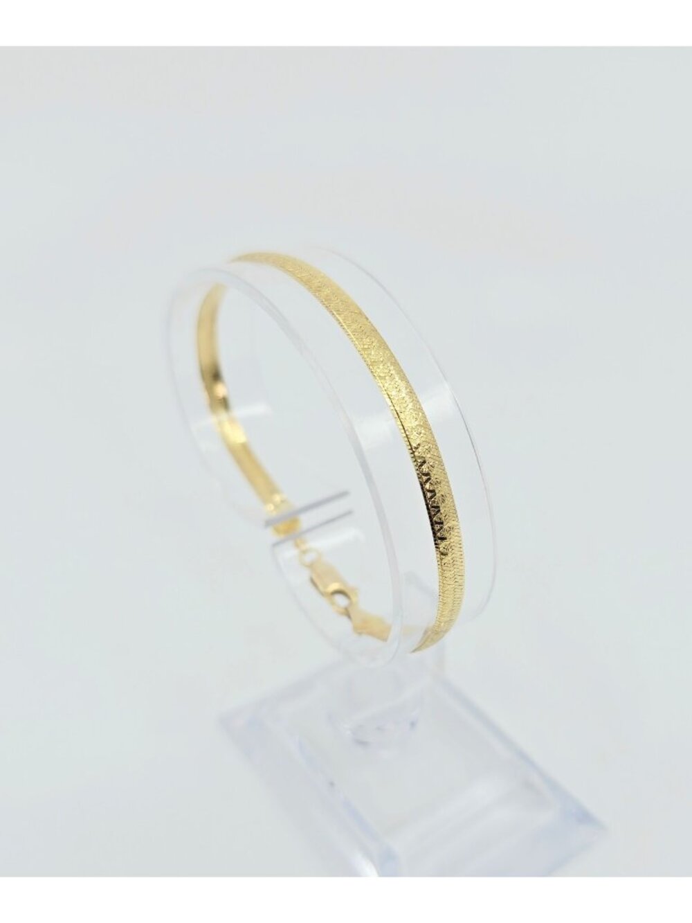 Unique 14K Karat Solid Yellow Gold Diamond Cut Flat Herringbone Bracelet - 7" L